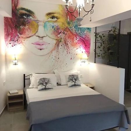 Ferienwohnung Ifaistos Luxury Flat Psyrri Square Athen Exterior foto