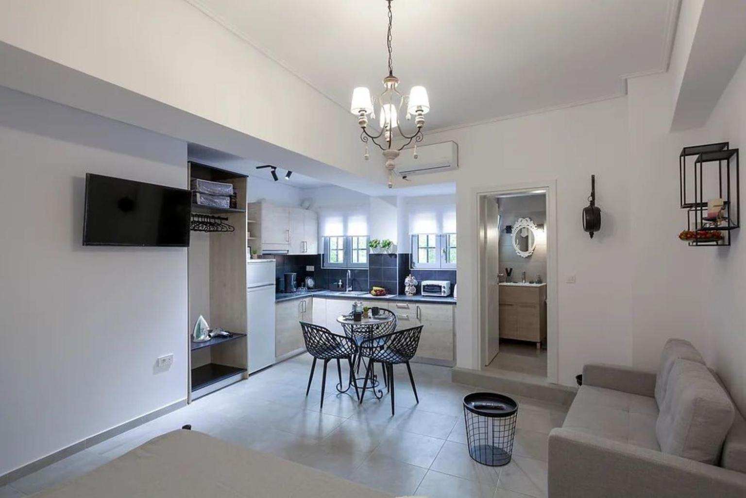 Ferienwohnung Ifaistos Luxury Flat Psyrri Square Athen Exterior foto